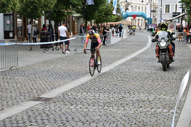 但我仍然尊 但我仍然尊