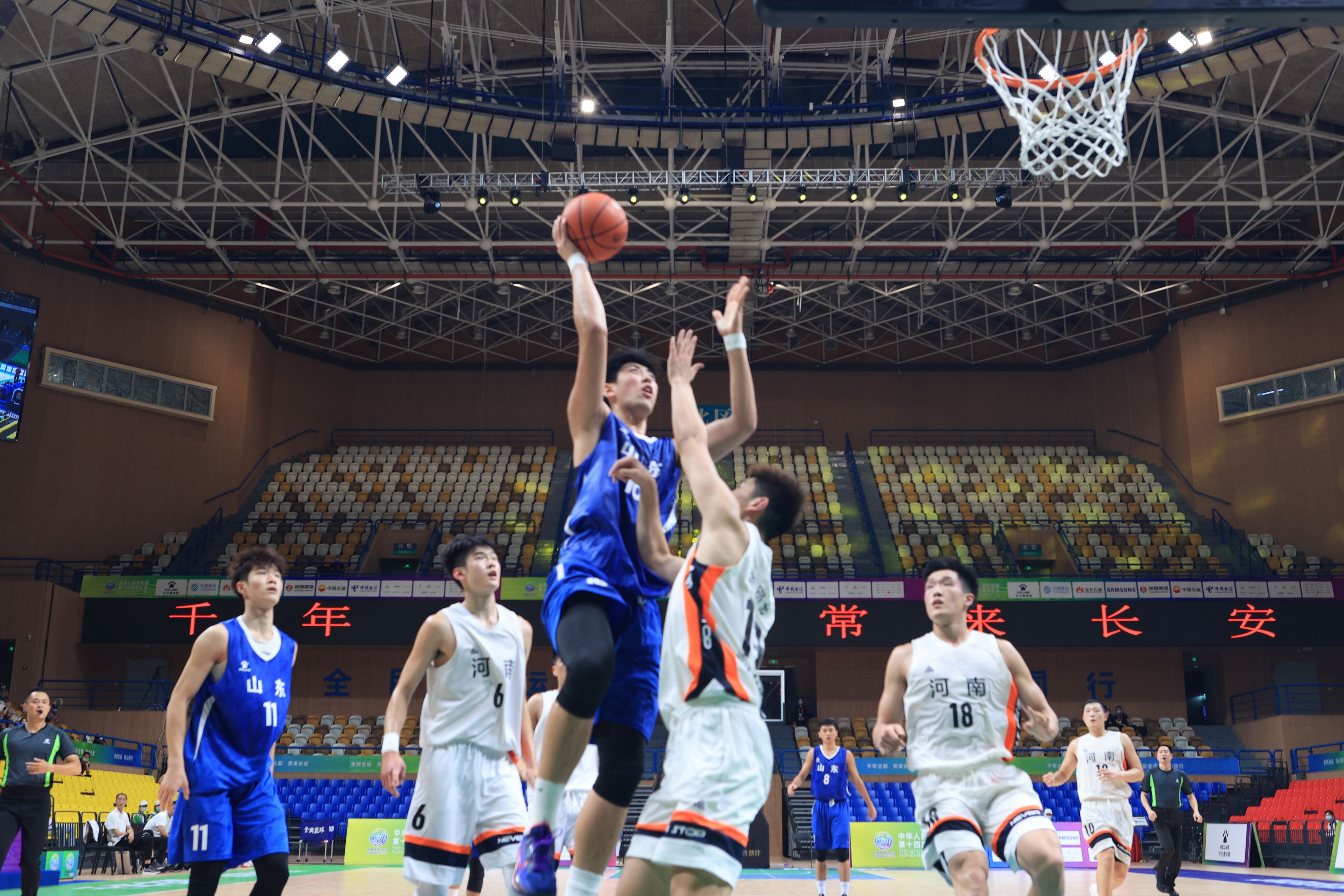 颁发青龙勋 颁发青龙勋